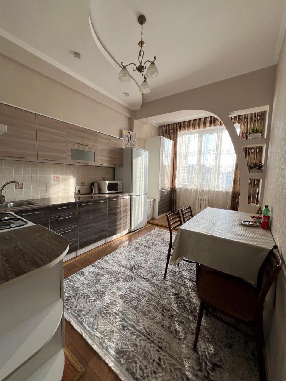 Apartament Promenade Biszkek Zewnętrze zdjęcie